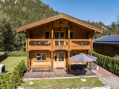 Holiday Home Exterior [summer]