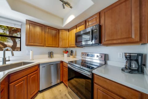 Updated and fully-equipped kitchen