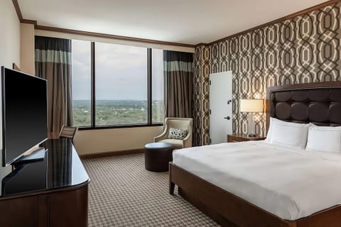 Wake up to panoramic views from this bright, spacious room.