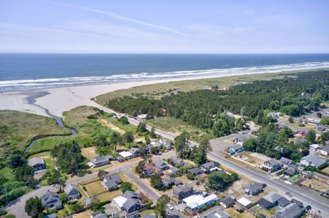 View from above. The Bungalows are conveniently located just steps from the beach, local shops, and restaurants!