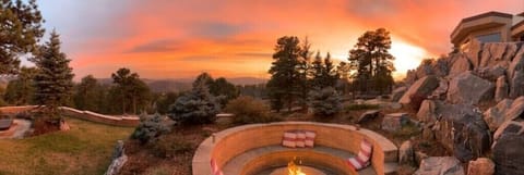 Outdoor gas firepit to enjoy the night skies and sunsets with a glass of wine