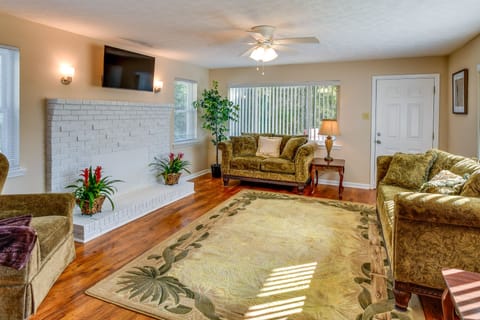 Tuskegee Vacation Rental | 4BR | 2BA | 2,000 Sq Ft