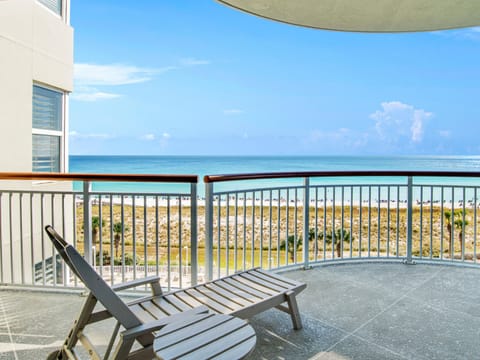Welcome to Beach Colony Resort West (Navarre Beach) #5D - Infinity View