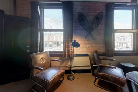 1c081321-f42a-4d00-b2a1-c6c1fbf3329d