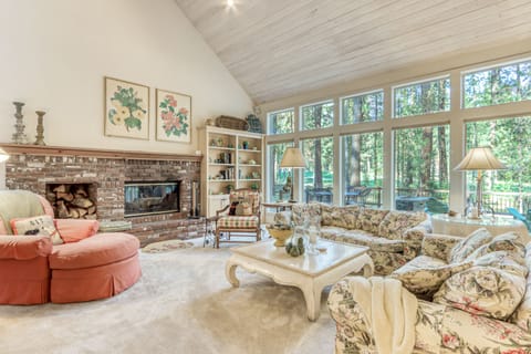 Living room with wood burning fireplace - firewood provided