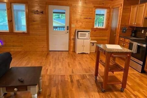 1e6e5023 843e 4ab2 a086 257e23a7cbb3