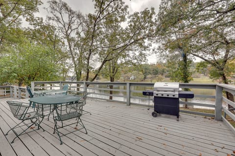 Hot Springs Vacation Rental | 3BR | 3BA | Step-Free Entry | 2,500 Sq Ft