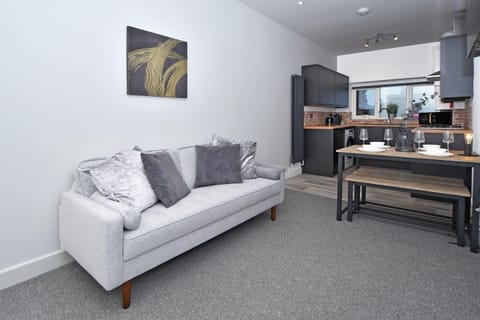 Living Room / Lounge