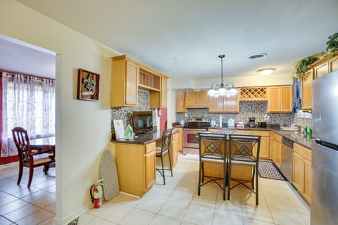 Kitchen | Cooking Basics | Coffee Maker | Toaster | Air Fryer | Microwave