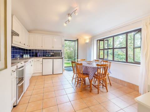 Kitchen/diner | Bramble Cottage - Brongwyn Cottages, Penparc, near Cardigan