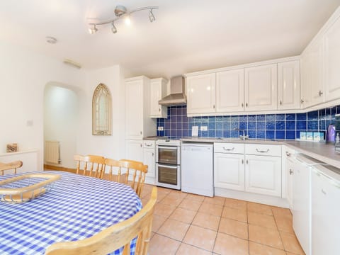 Kitchen/diner | Bramble Cottage - Brongwyn Cottages, Penparc, near Cardigan