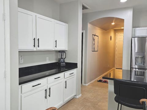 Plenty of workspace.