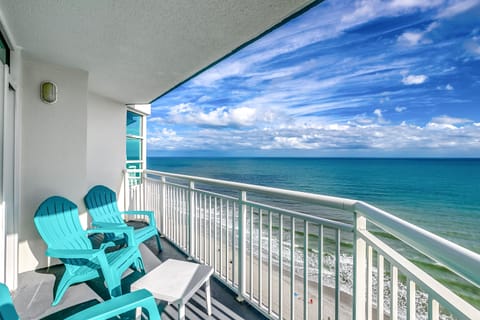 Welcome to Carolinian Beach Resort 1733!