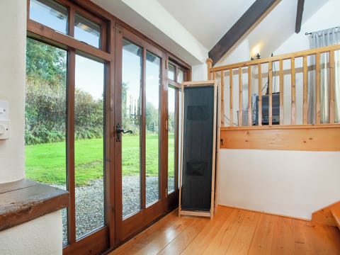 Interior | The Threshing Barn - Middle Corscombe, Sampford Courtenay, Okehampton