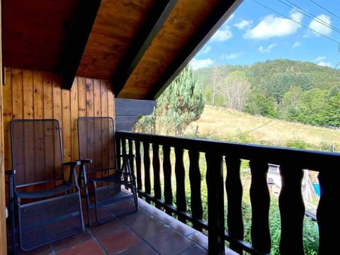 1432b0b0-7eb6-484d-b150-3cee2a9cc407