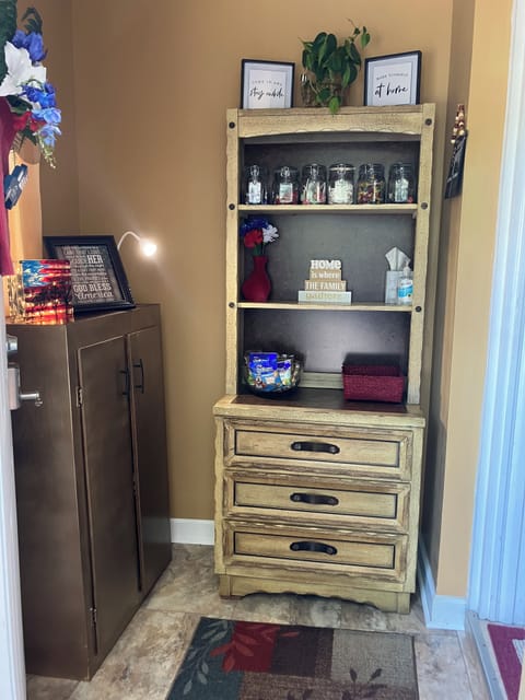 Complimentary snacks as you come and go.