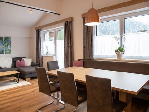 Goldgräber, Landhaus - Appartement/fewo, Bad, WC, Deluxe Apartment in Salzburgerland