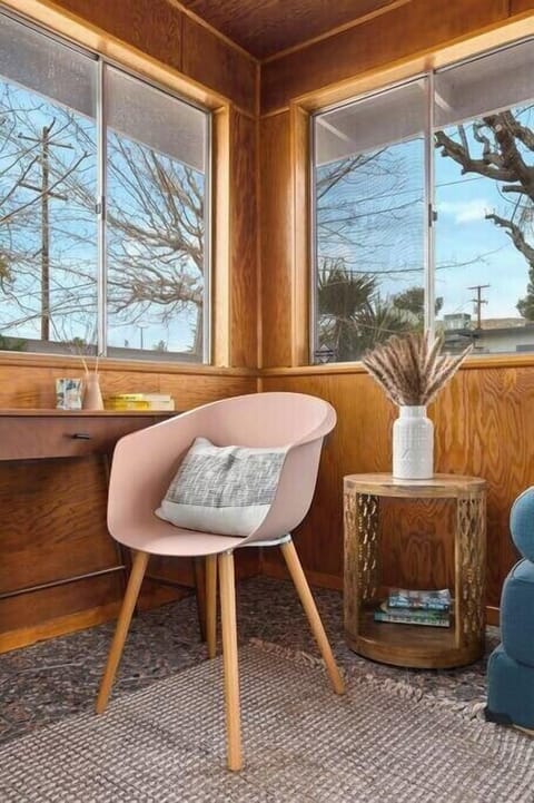 Our sunroom is also your place to work while you play!