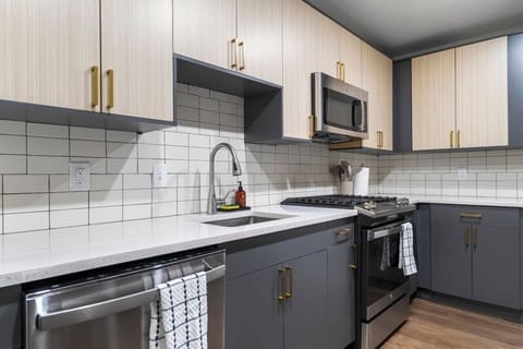 Whether you’re whipping up a quick breakfast or a full dinner, you’ll find this kitchen ready with all the essentials for your stay.