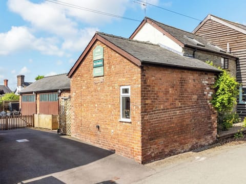 Exterior | The Grooms Cottage - Squire Farm, Bishops Castle