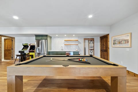Lower Level Game Room with Pool Table, Arcade Games and Kitchenette with Full Fridge and Dishwasher