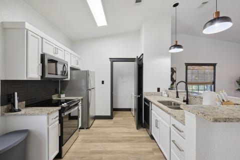 Fully Stocked Kitchen