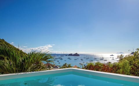 Heated swimming pool, large shaded but bright terrace with chairs and deckchairs. Gas barbecue. 
