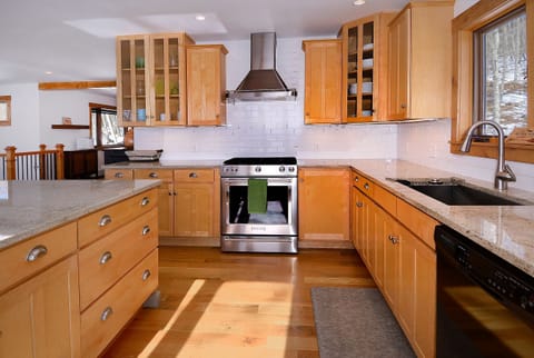 Fully equipped kitchen