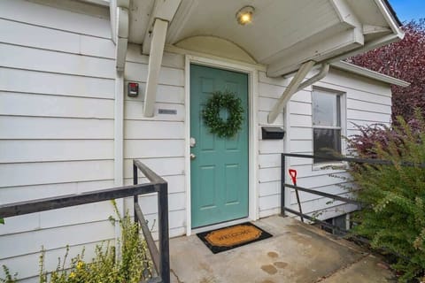 Front door Entry
