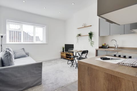 Living Room / Lounge