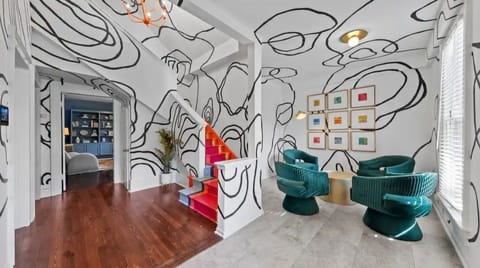 Explore Memphis's most Instagram worthy home! 