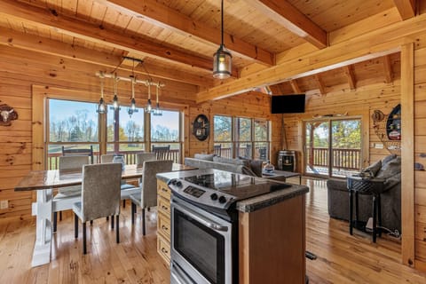 26 web or mls 169 state hwy 1036