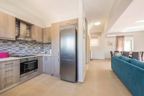 Modern Kitchen with All the Essentials