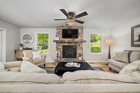 Plenty of seating in Living Room