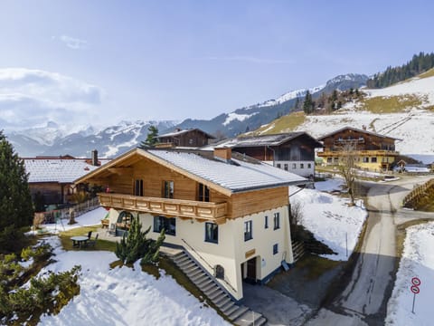 Holiday Home Exterior [winter]