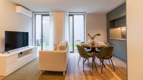 Explore the charm of compact luxury in our studio apartment, where the rooms blend with ease #stunning #airbnb