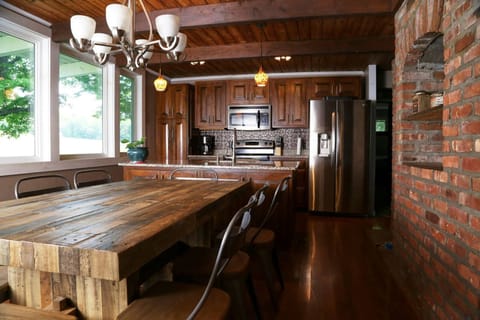 Another view of the kitchen, showing the country charm.