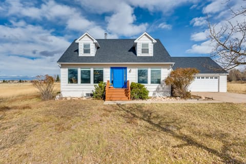 Laramie Vacation Rental | 4BR | 3BA | 3,000 Sq Ft | 3 Steps to Enter