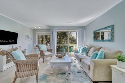 Spacious family room