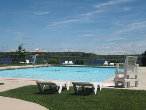 Guests have access to exclusive Towamensing Trails amenities, including a pool