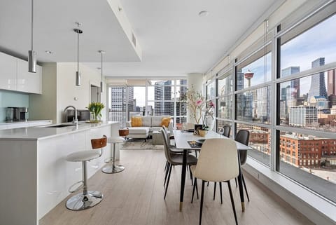 Spacious living area, dining area on the 10th Floor of The Guardian Tower