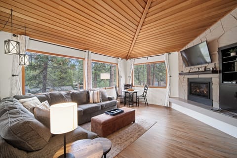 12 Sequoia Lane-02