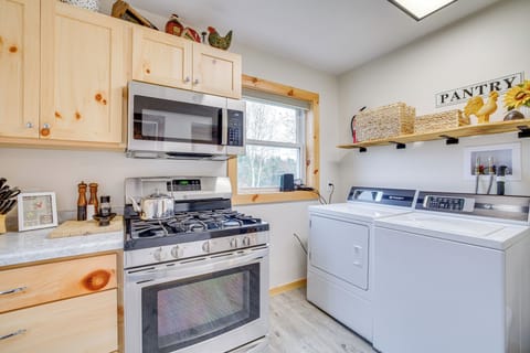 Kitchen | Washer & Dryer