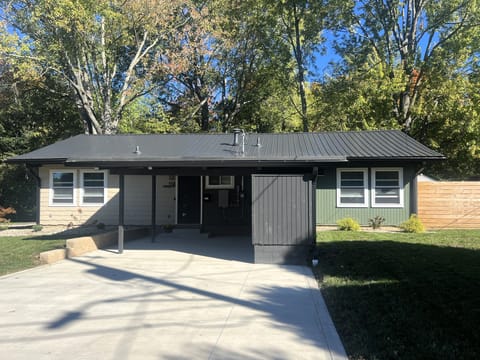 Uptown Rambler with off street parking