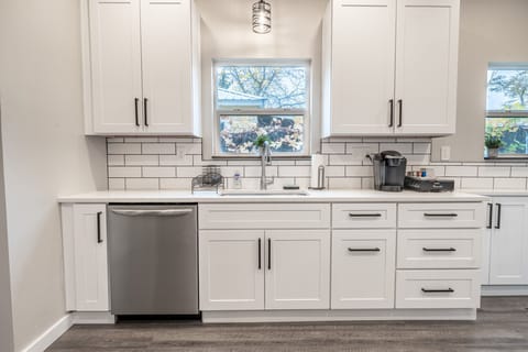 Coffee and tea bar for a perfect start to your morning!