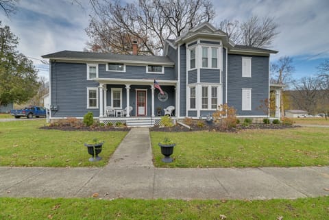 Naples Vacation Rental | 4BR | 4BA | Stairs Required | 3,900 Sq Ft