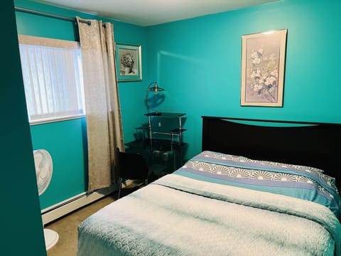 Private Bedroom Rm C