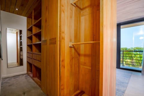 Shadow Sands -  Modern Ocean Front Villa on Private Island (3318)