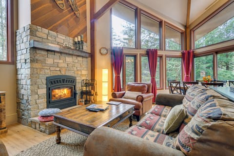 North Conway Vacation Rental | 3BR | 2.5BA | 2,900 Sq Ft | Stairs Required