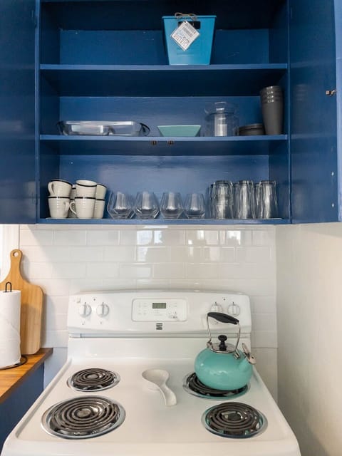 #StayInMyDistrict #BookDirect